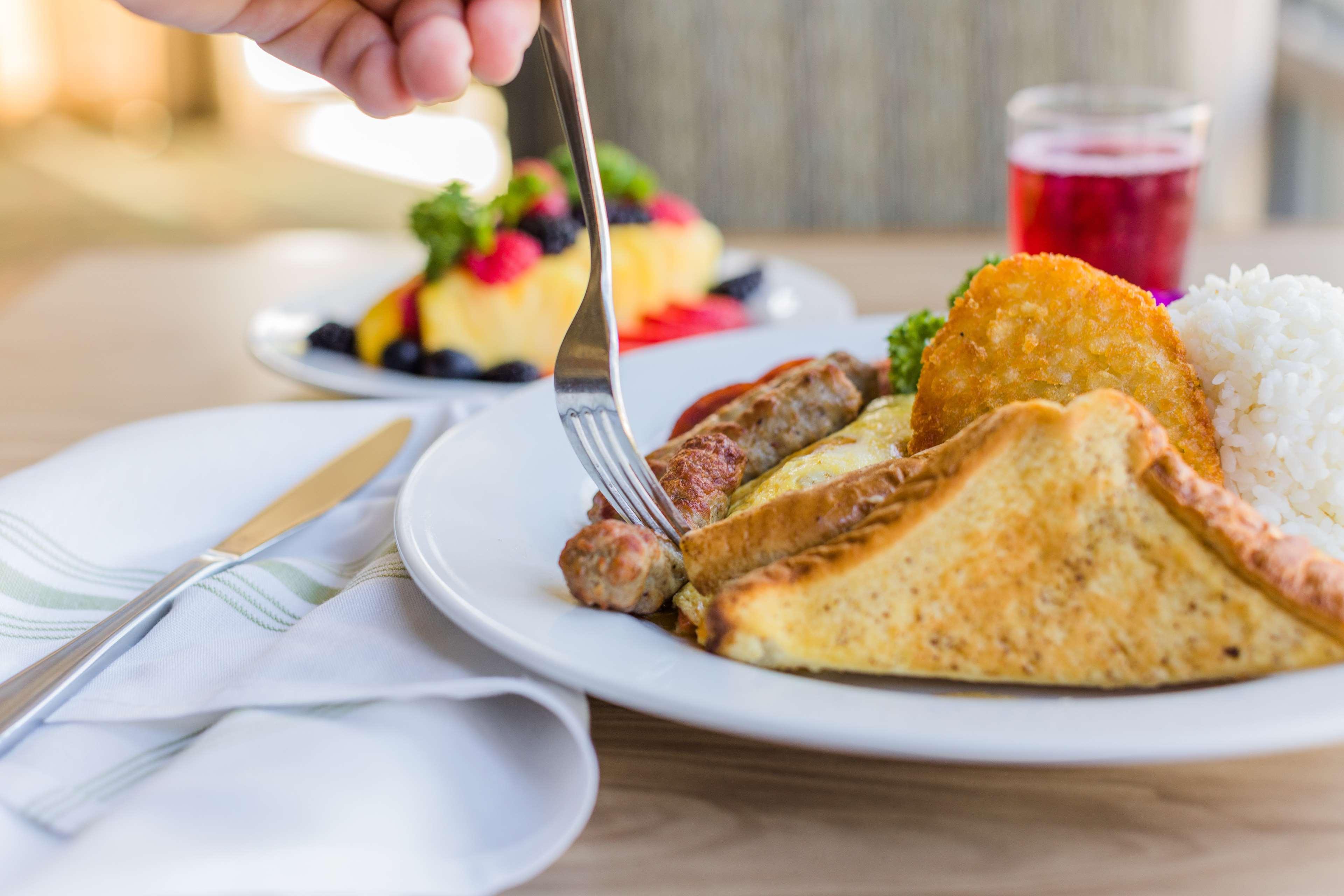 Hotel Embassy By Hilton Oahu - Free Breakfast Kapolei