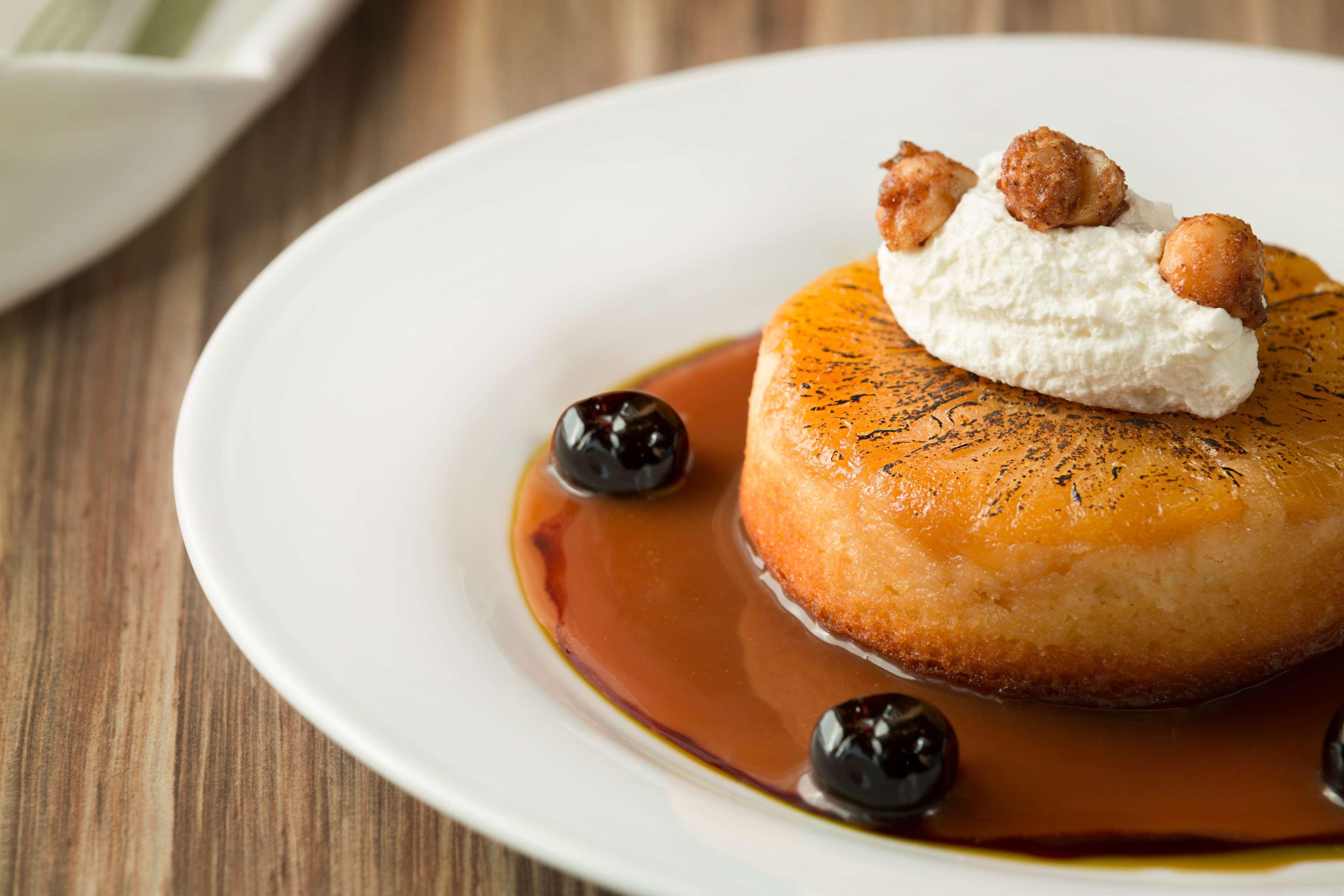Embassy By Hilton Oahu - Free Breakfast