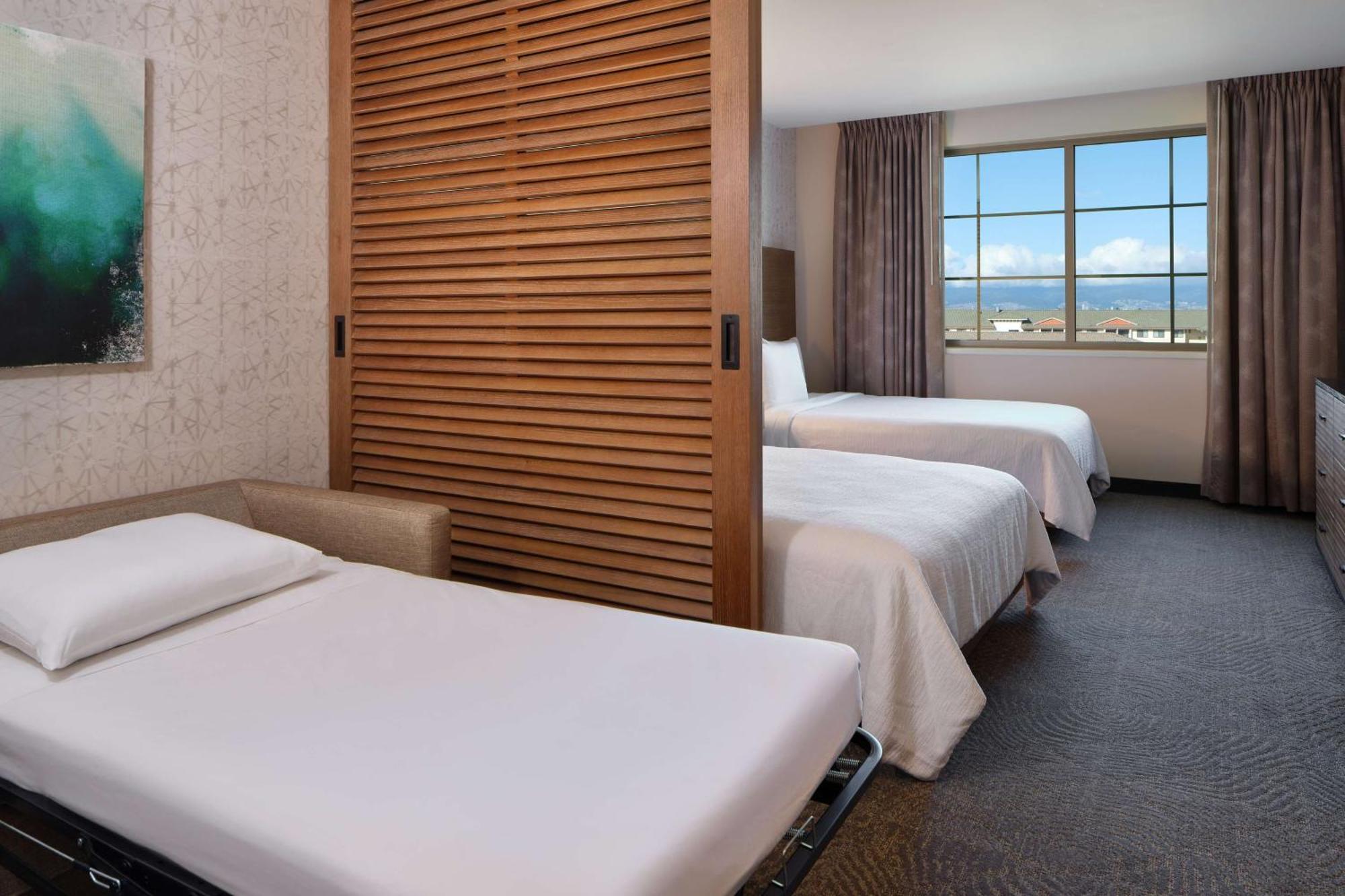 Embassy By Hilton Oahu - Free Breakfast Hotel
